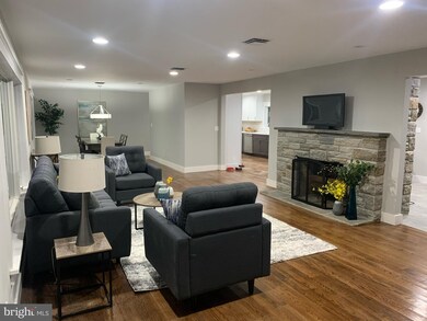 521 Valley View Rd, Towson, MD 21286 - photo 2