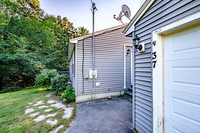 37 Wentworth Rd, East Baldwin, ME 04024 - photo 6