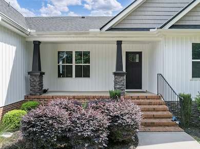 10938 Reidville Rd, Greer, SC 29651 - photo 2