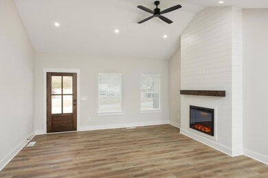 2025_11_November_3404_Roberts_Rd_0009