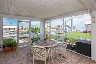 1st Floor Lanai