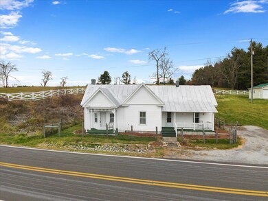 3517 Daniels Run Rd NE, Pilot, VA 24138 - photo 6