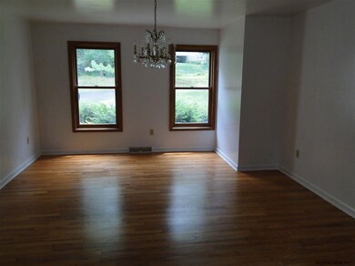 12 Birch Ln, Rensselaer, NY 12144 - photo 5