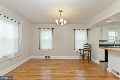 17222 Amber Dr, Hagerstown, MD 21740 - photo 6