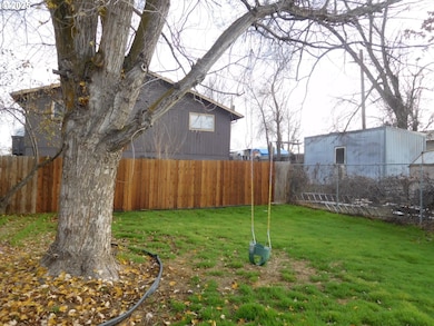 780 Diagonal Blvd, Hermiston, OR 97838 - photo 7