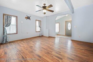 Listing Photos-15