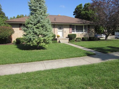 2010 Loraine Ave, Lansing, MI 48910 - photo 3