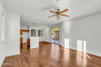 3661 E Stampede Dr-26
