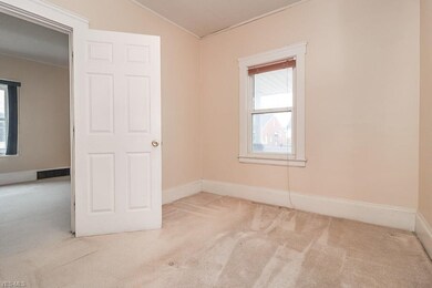 20572 Lindbergh Ave unit Down, Cleveland, OH 44119 - photo 7