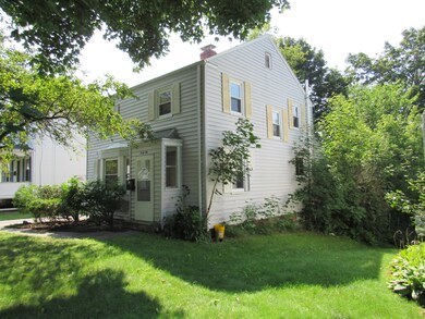 46 Caleb St, Portland, ME 04102 - photo 3