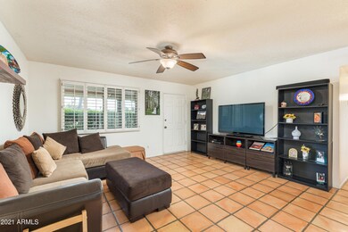 2722 S Jentilly Ln unit 1, Tempe, AZ 85282 - photo 5