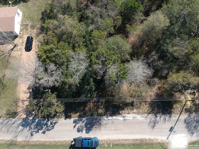 294 Flint Ridge St, Camp Swift, TX 78602 - photo 2