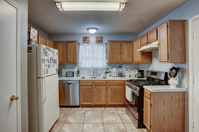 3611 Red Fir Dr, Houston, TX 77088 - photo 5