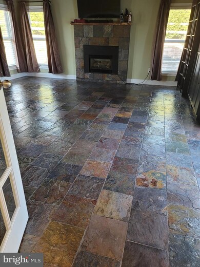 12214 Mackell Ln, Bowie, MD 20715 - photo 6