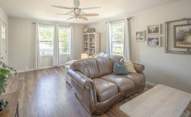 302 Madison St, Cleburne, TX 76033 - photo 7