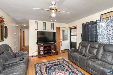 609 B St, Staunton, VA 24401 - photo 5