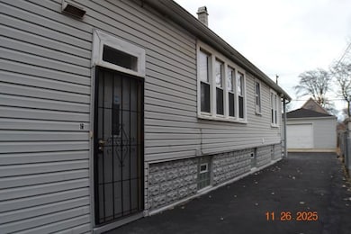 10311 S Calhoun Ave unit 1R, Chicago, IL 60617 - photo 2