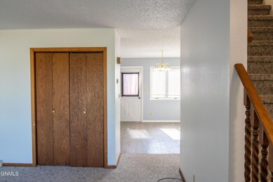1710 8th Ave NW, Jamestown, ND 58401 - photo 7
