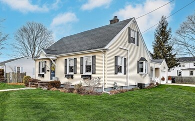 53 Ocean View Ave, Swansea, MA 02777 - photo 2