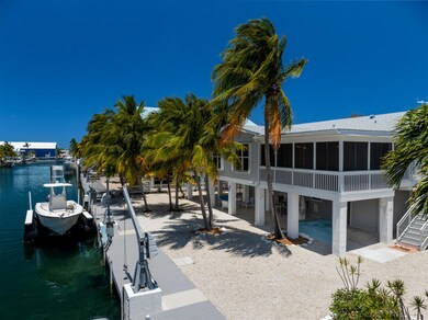 Back dock 2, 120 ft. of dockage