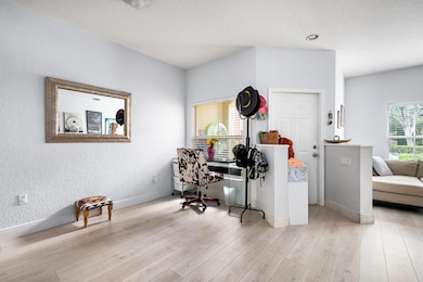 180 Lake Monterey Cir, Boynton Beach, FL 33426 - photo 2