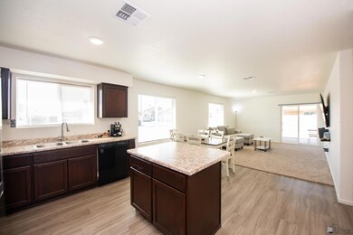 4494 S Buckthorn Dr, Yuma, AZ 85365 - photo 7