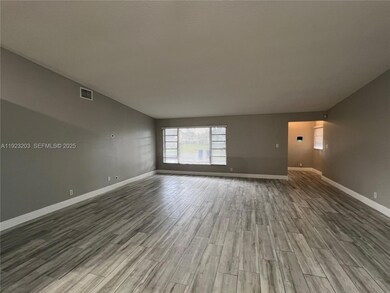 7615 Sunflower Dr, Margate, FL 33063 - photo 3