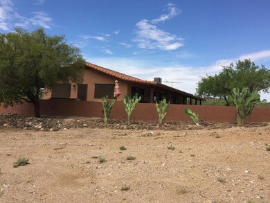 37600 S Matthie Ranch Rd, Wickenburg, AZ 85390 - photo 3