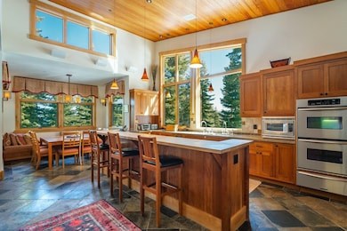 2526 N Summit Place, Truckee, CA 96161 - photo 7