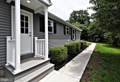 192 W Reliance Rd, Telford, PA 18969 - photo 2