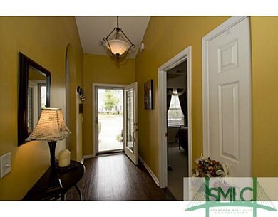 Foyer. Beautiful Hardwood Flooring!