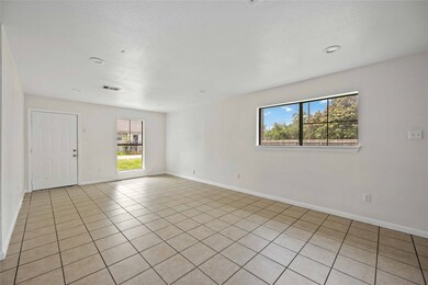 5202 Baton Rouge St, Houston, TX 77028 - photo 3