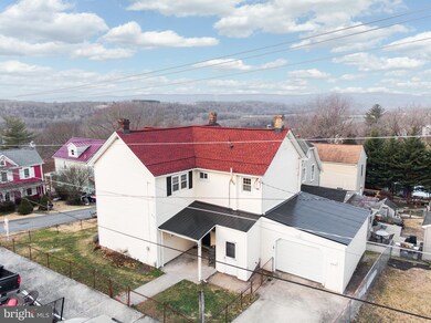 829 E A St, Brunswick, MD 21716 - photo 3