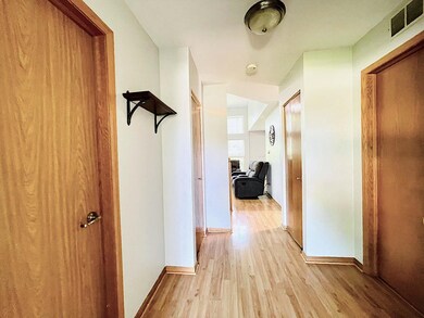 1823 Grove Ave unit 76C182, Schaumburg, IL 60193 - photo 4