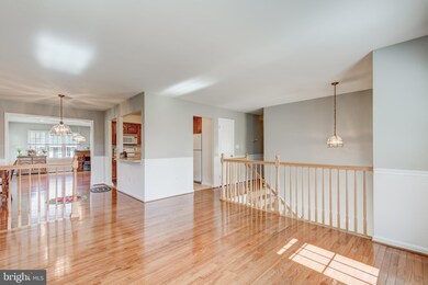 5378 View Point Ct, Sykesville, MD 21784 - photo 7