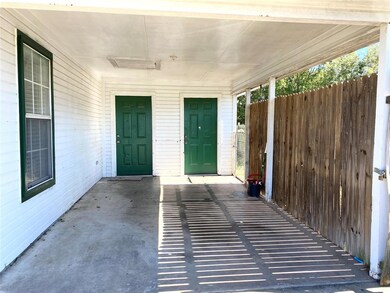 604 Sid St, Bonham, TX 75418 - photo 3