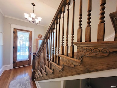 216 E 3rd St, Flora, IL 62839 - photo 2