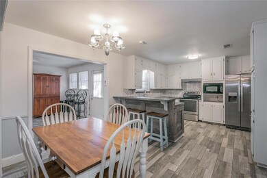 413 Mountainview Dr, Hurst, TX 76054 - photo 7