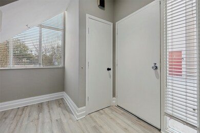 2100 Huldy St unit 5, Houston, TX 77019 - photo 5