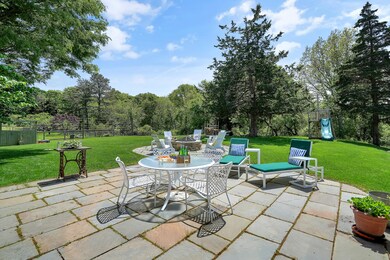 124 Old Farm Rd unit 122, 116, Chilmark, MA 02535 - photo 5