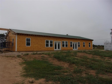 37950 W Macarthur St, Shawnee, OK 74804 - photo 4