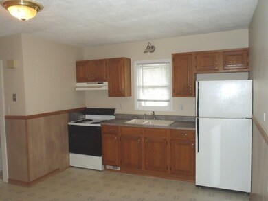 92 Highland Ave unit 2, Ludlow, MA 01056 - photo 2