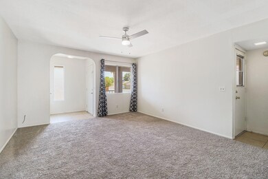 538 E Oraibi Dr, Phoenix, AZ 85024 - photo 6