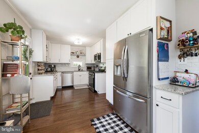 106 Downing Ave, Downingtown, PA 19335 - photo 5