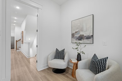 717 Janisch Rd unit I, Houston, TX 77018 - photo 7