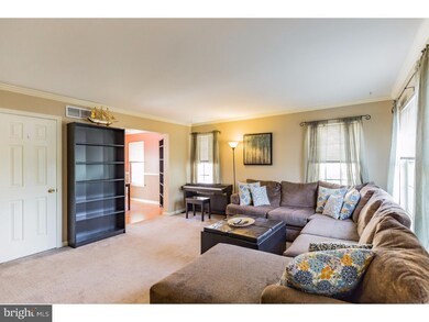 101 Runnymede Ct, Harleysville, PA 19438 - photo 4