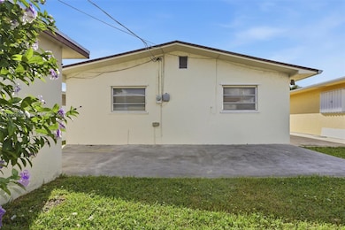 10551 SW 27th St, Miami, FL 33165 - photo 6