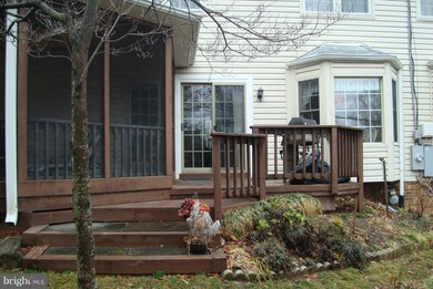 2334 N Oak St, Falls Church, VA 22046 - photo 4