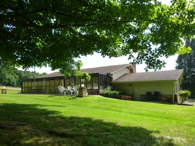 345 Green Lane pic 5