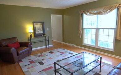 1094 Nantucket Ave, Columbus, OH 43235 - photo 3